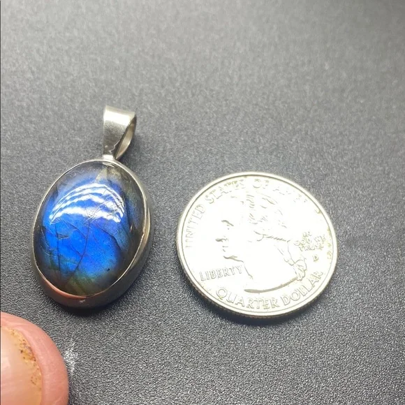 BLUE FIRE LABRADORITE IN SOLID STERLING SILVER 925 - Picture 3 of 3